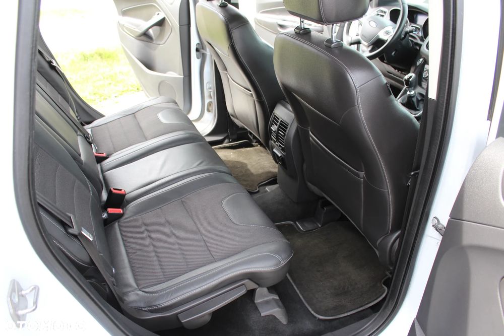 Ford Kuga 2.0 TDCi 2x4 Champions Edition - 21