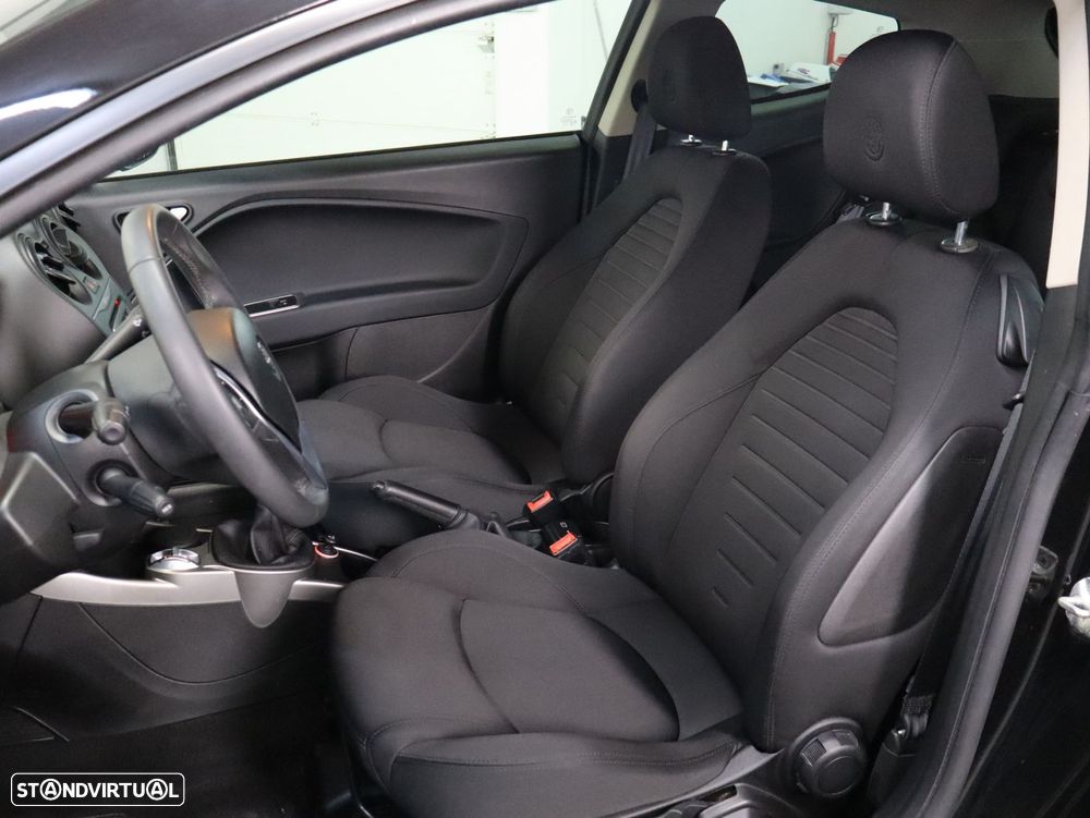 Alfa Romeo MiTo 1.3 JTDM Urban - 6