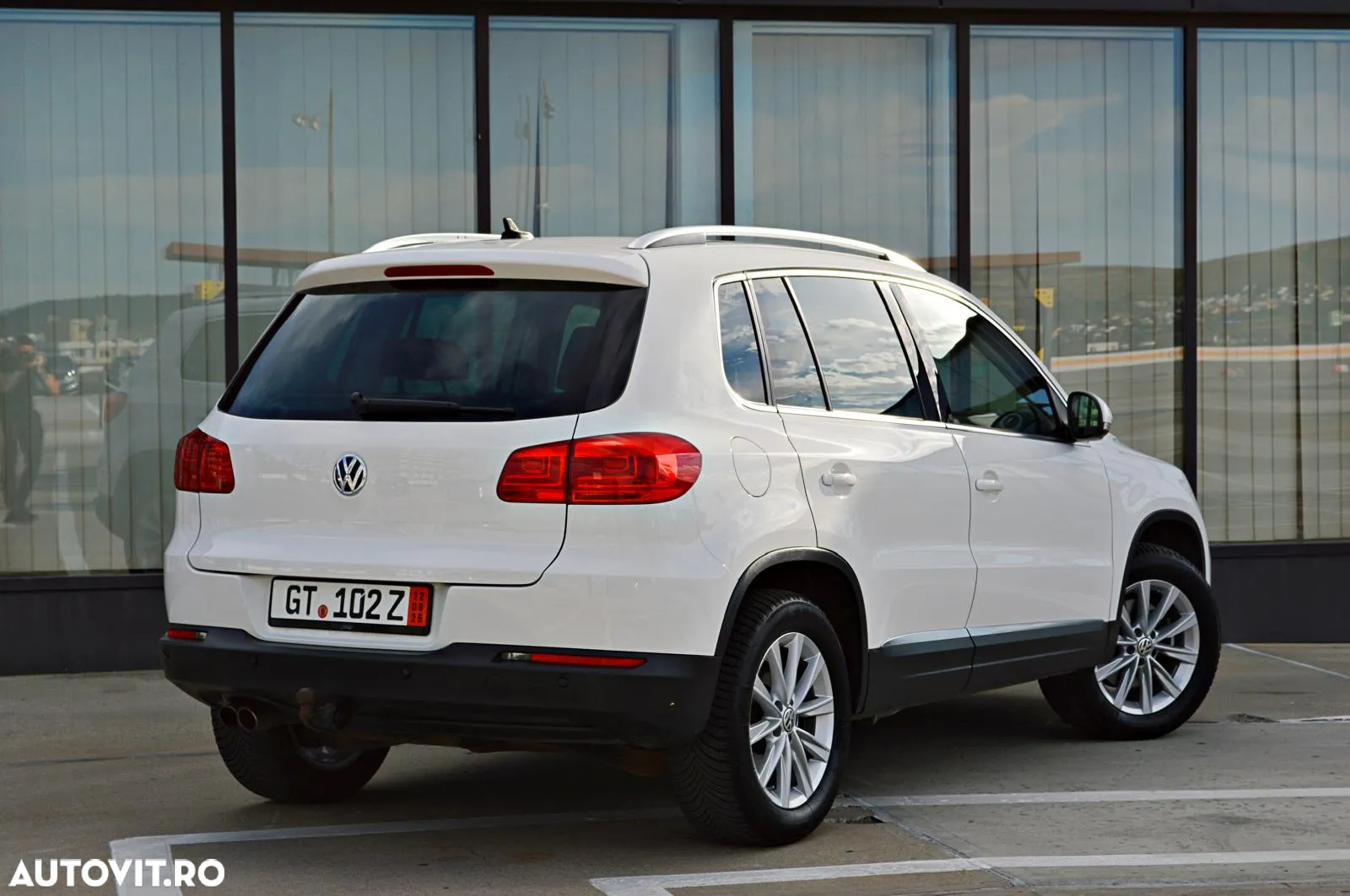 Volkswagen Tiguan 2.0 TDI DPF 4Motion DSG Exclusive - 2