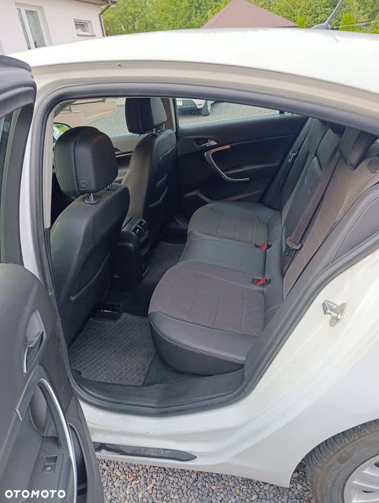 Opel Insignia 2.0 CDTI Edition - 10