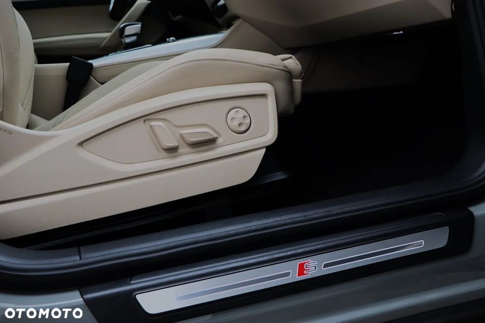 Audi Q5 Sportback - 25