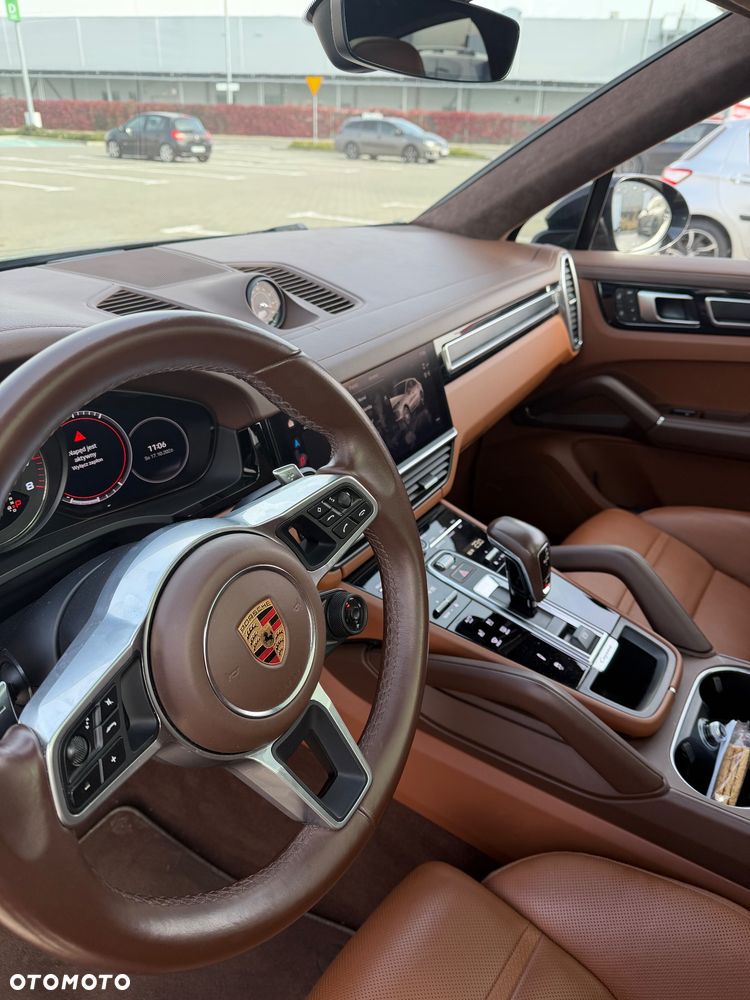 Porsche Cayenne 2023 photo 4
