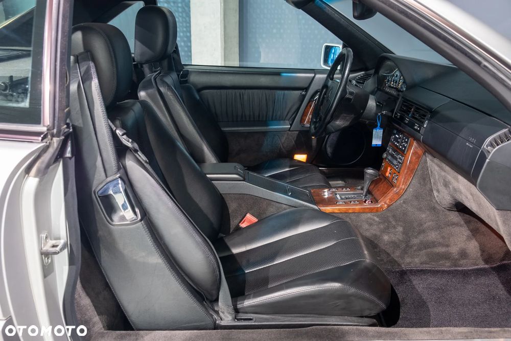 Mercedes-Benz SL 500 - 13