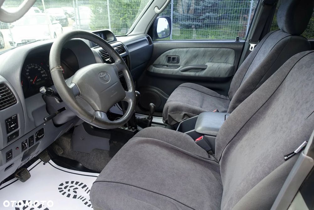 Toyota Land Cruiser 3.0 D Luna - 11