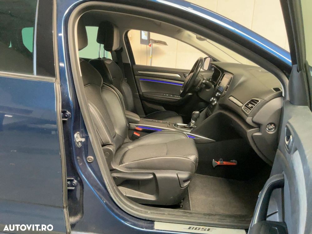 Renault Megane ENERGY TCe 140 EDC BOSE EDITION - 7