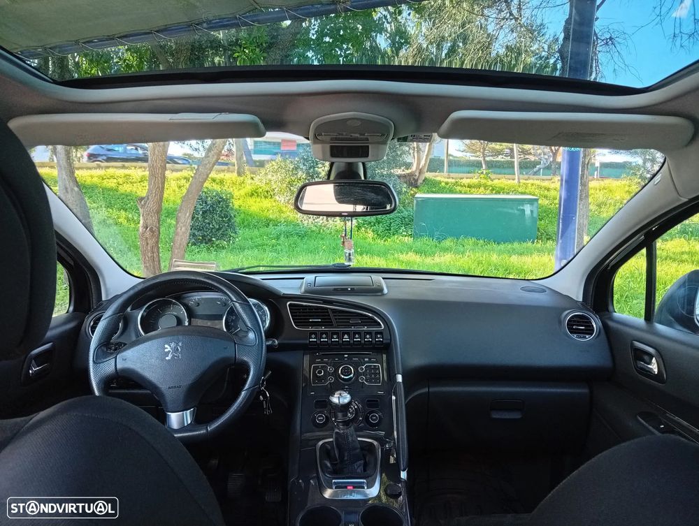 Peugeot 3008 1.6 HDi Allure J18 - 21