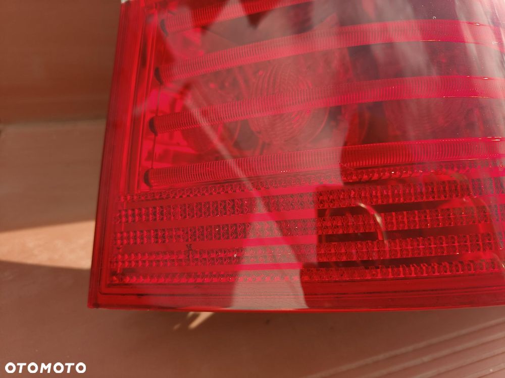 BMW E61 Lift Lci 5 kombi Lampa Tylna W Błotnik Prawa Polift Igła - 9