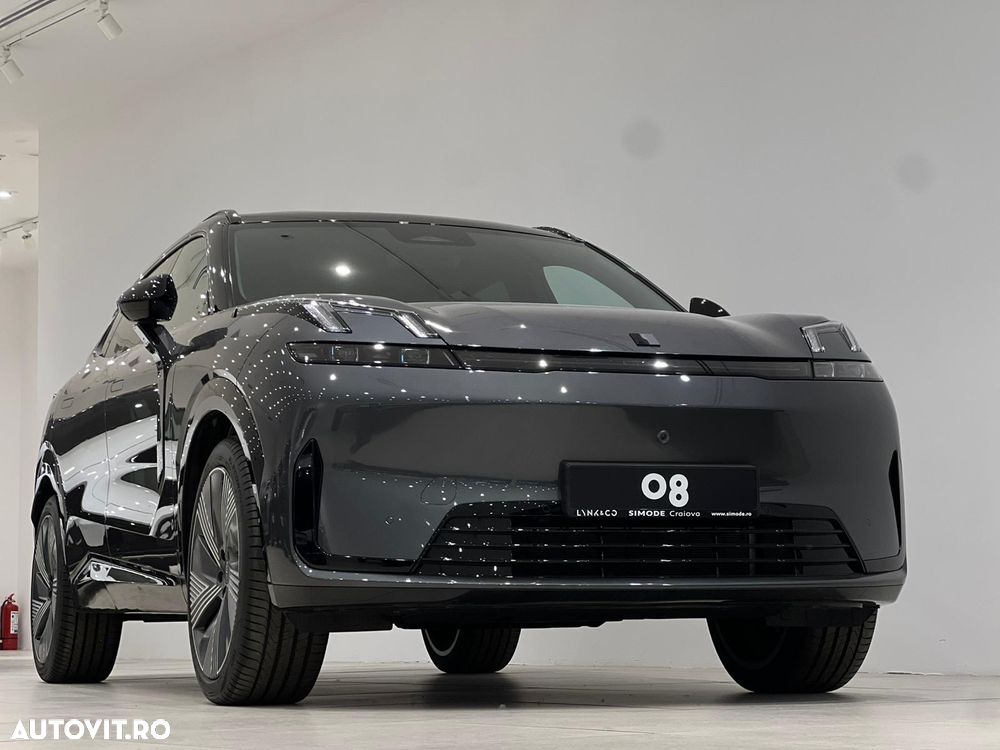 Lynk&Co 08 - 9