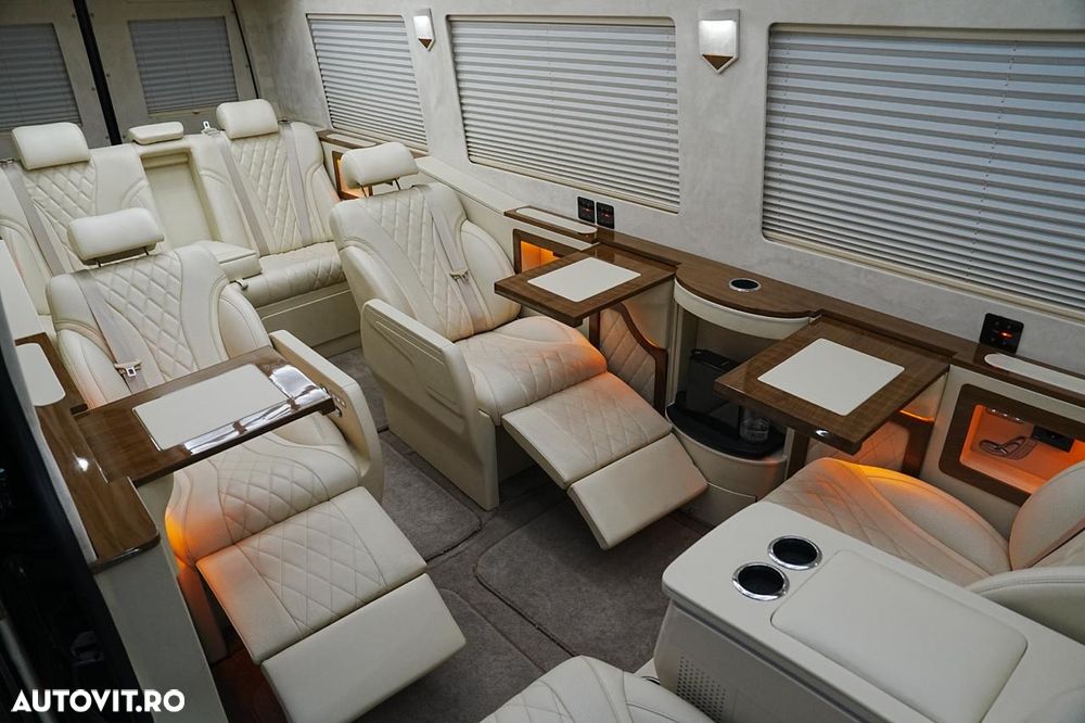 Mercedes-Benz Sprinter - 33