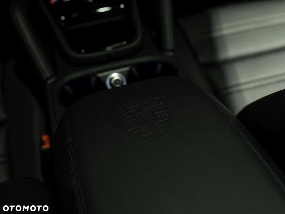 Porsche Cayenne E-Hybrid PHEV - 32