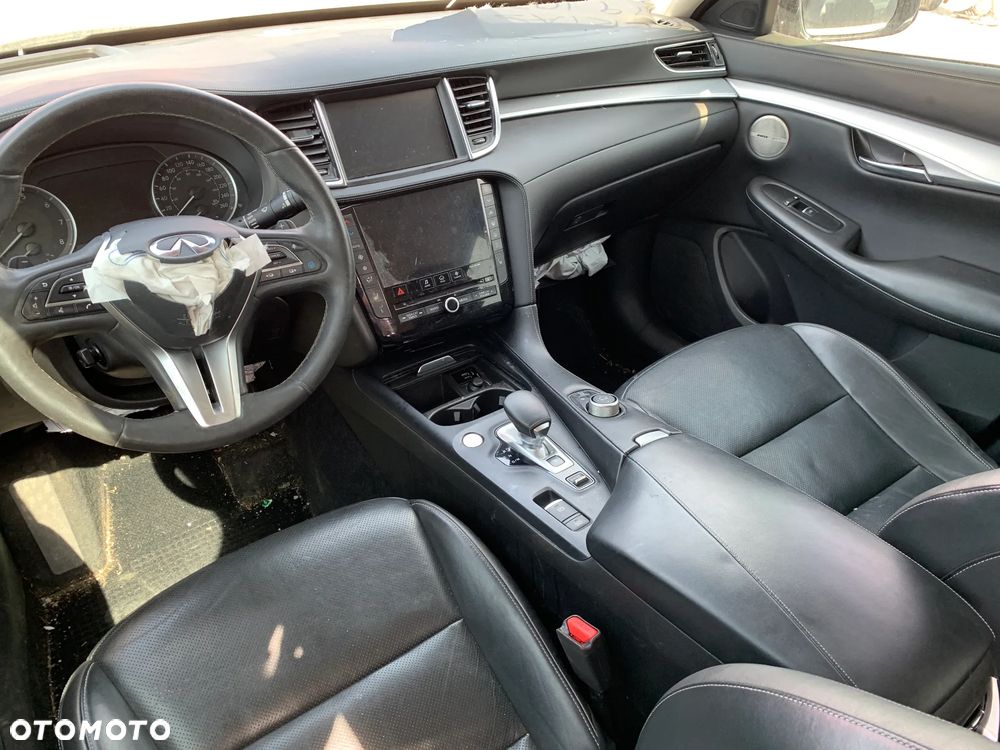 Infiniti QX50 - 13