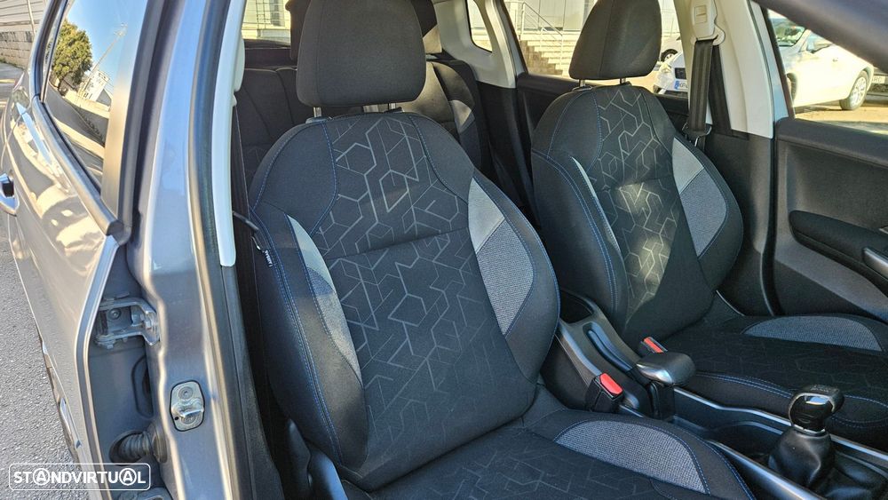 Peugeot 2008 1.2 PureTech Style - 35