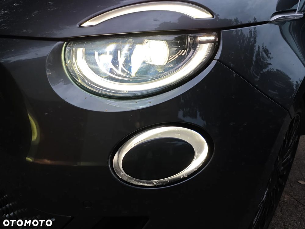 Fiat 500e La Prima - 2