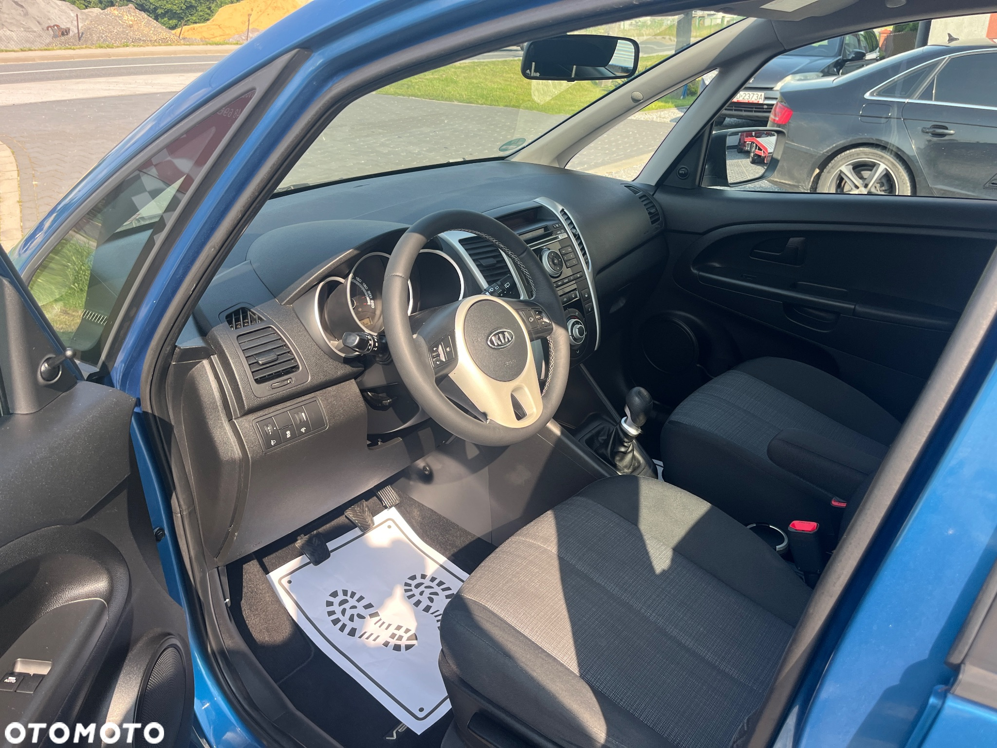 Kia Venga 1.4 CVVT ISG Vision - 19