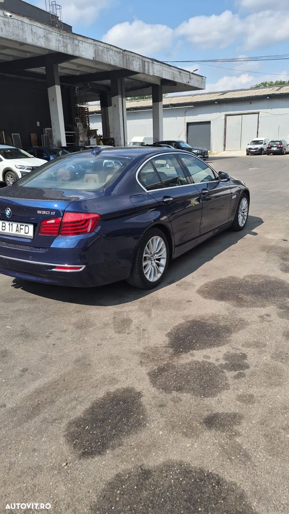 BMW Seria 5 530d xDrive AT - 6