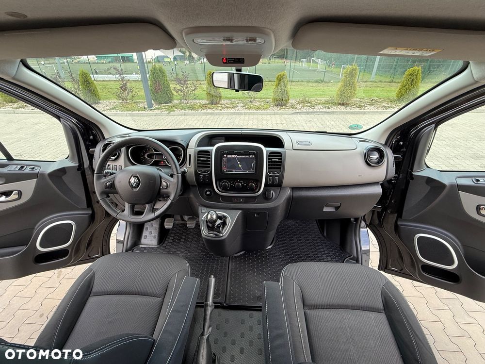 Renault Trafic Grand Passenger 3,0t Pack Clim - 29
