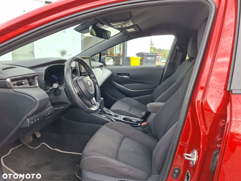 Toyota Corolla - 12