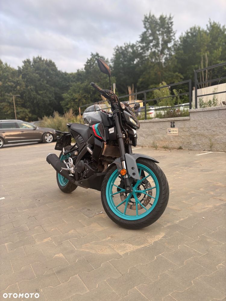 Yamaha MT - 2