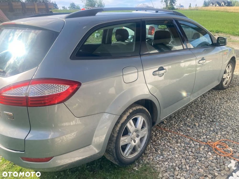Ford Mondeo - 1