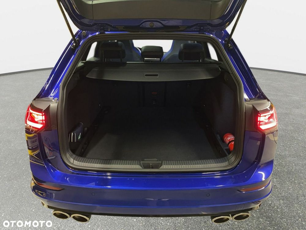Volkswagen Golf Variant - 20