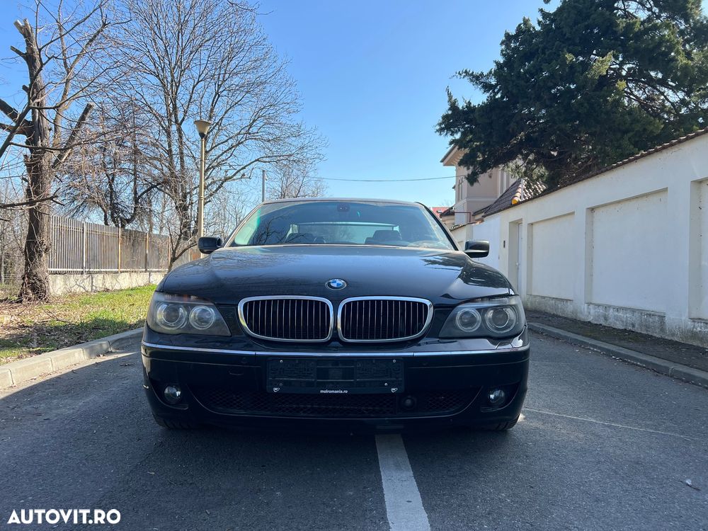 BMW Seria 7 740i A - 14