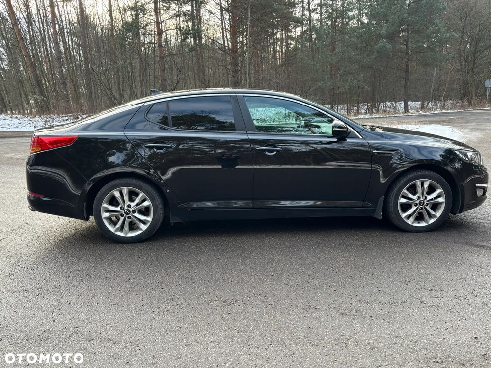 Kia Optima 2.0 XL - 7
