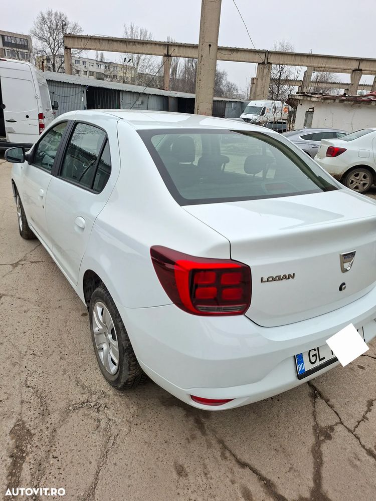 Dacia Logan - 4