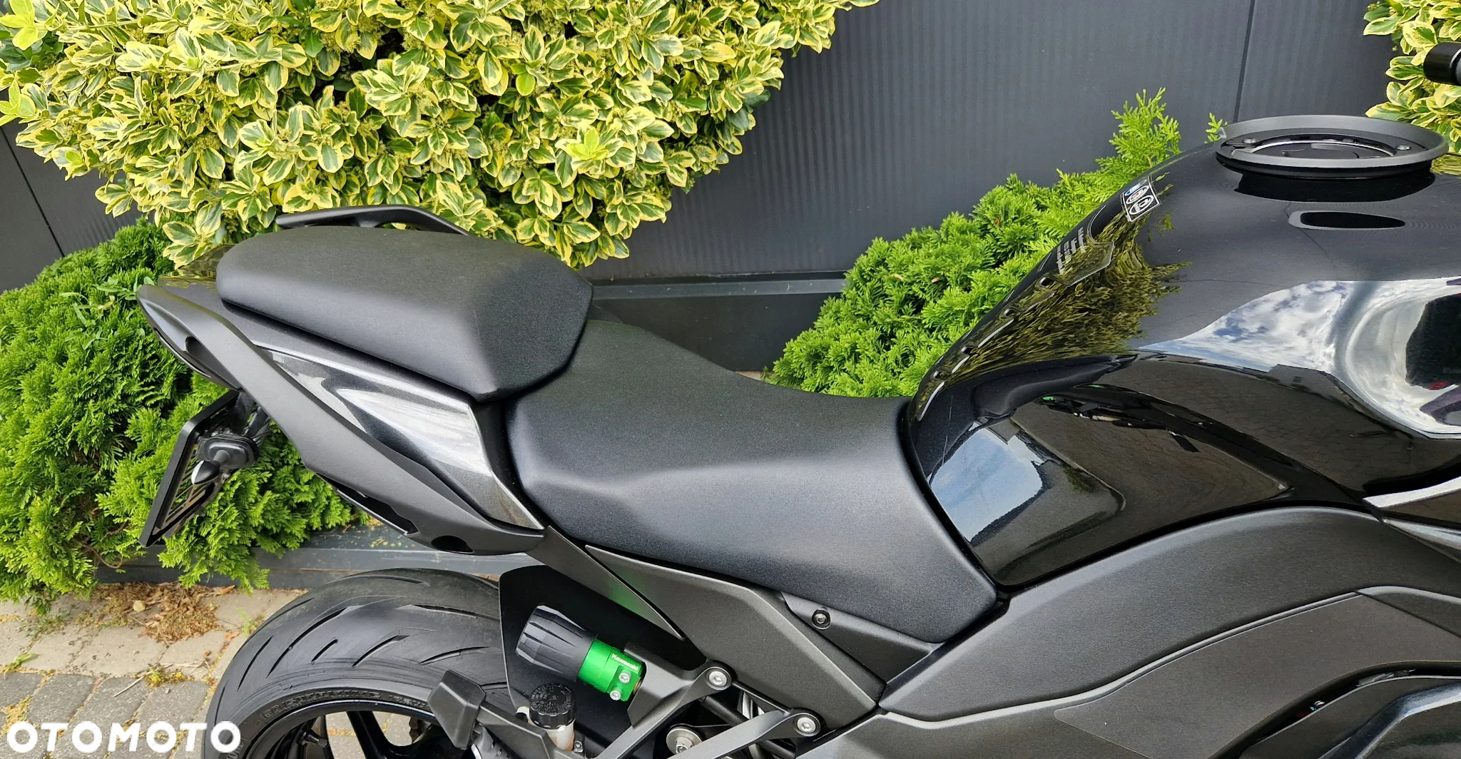 Kawasaki Ninja 1000 SX - 24