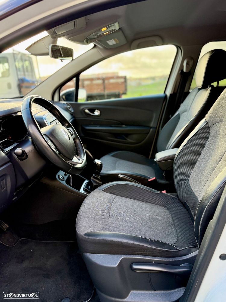 Renault Captur 1.5 dCi Exclusive - 10