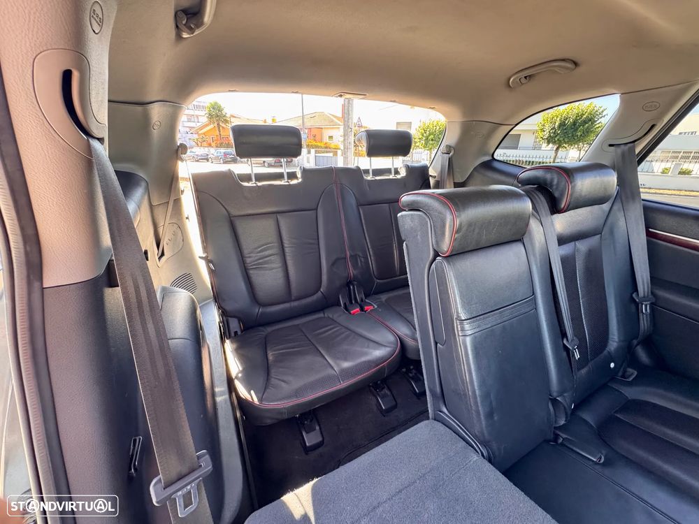 Hyundai Santa Fe 2.2 CRDi 7Wagon Comfort - 22