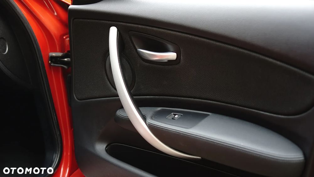 BMW Seria 1 118d DPF Edition Sport - 38