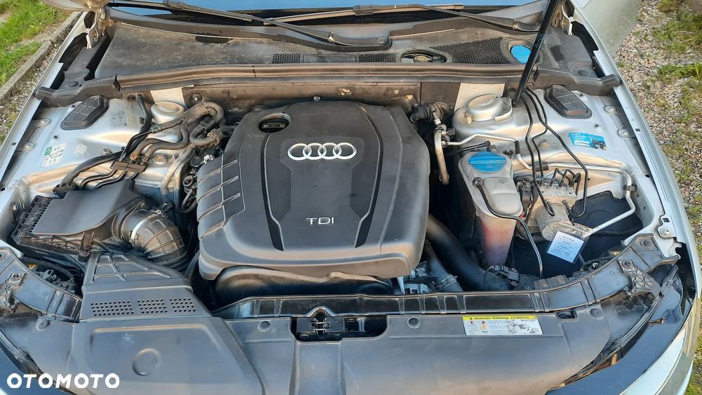 Audi A4 Avant 2.0 TDI DPF quattro Ambiente - 5