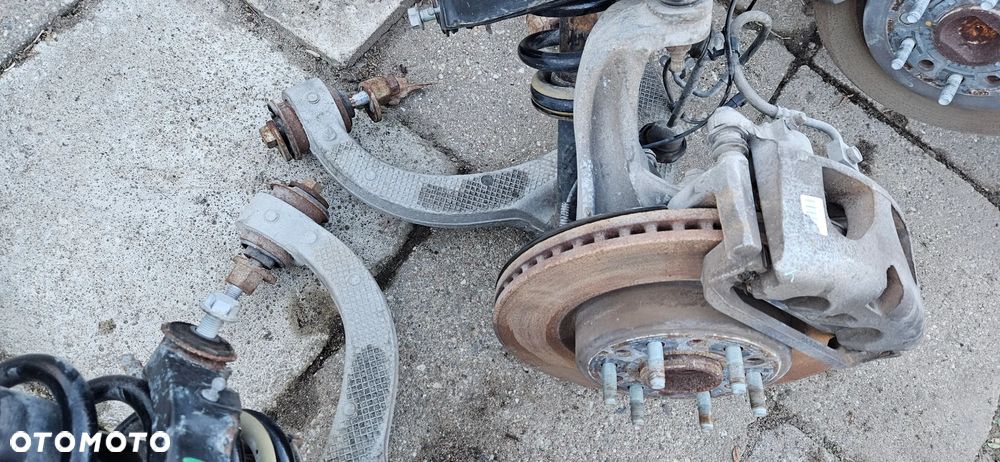 RAM 1500 V 5 2019- 4X4 5.7 HEMI Kompletne zawieszenie prawe lub lewe Zwrotnica Wahacze Amortyzator Kopyto 68265013AA 68277312AC 68265014AA 68277312AC - 19