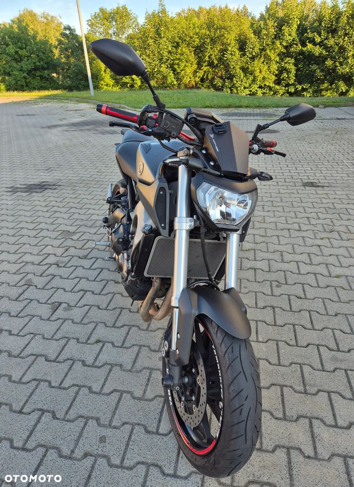 Yamaha MT - 7
