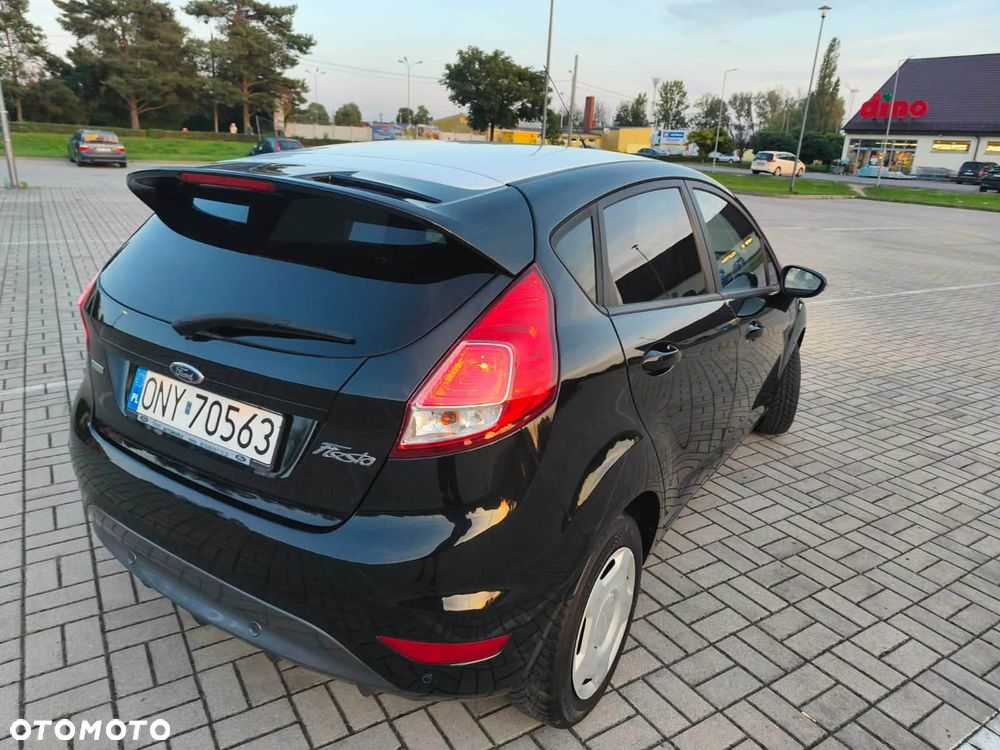 Ford Fiesta - 4