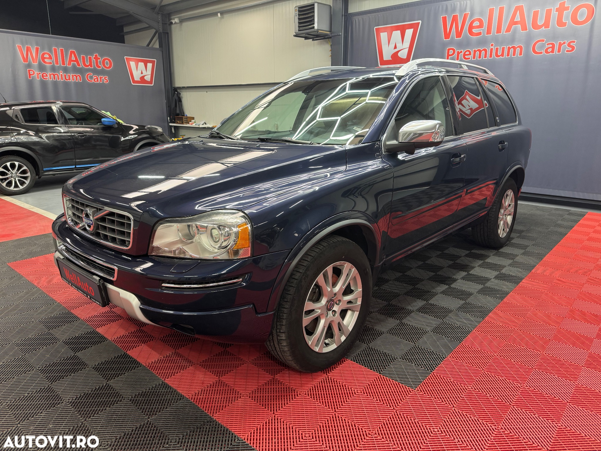 Volvo XC 90 - 2