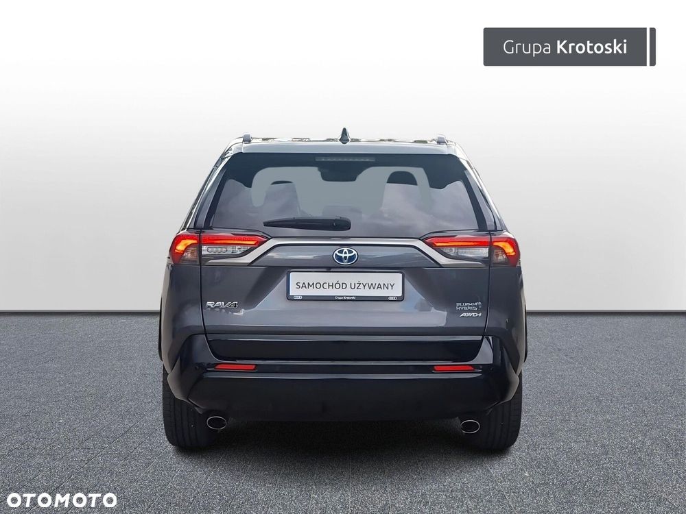 Toyota RAV4 - 5