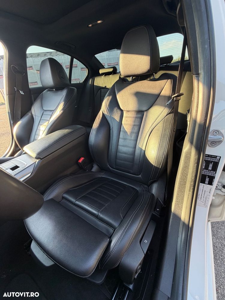 BMW Seria 3 330i AT M Sport - 17