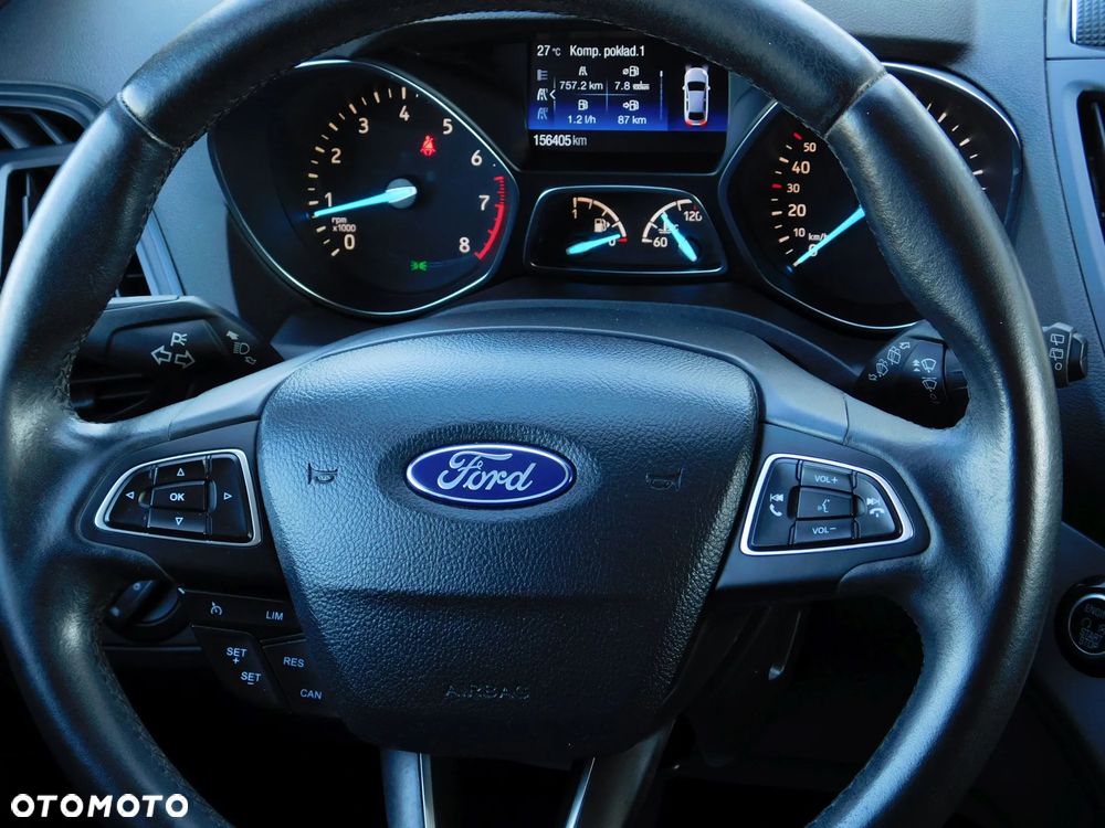 Ford Kuga - 18