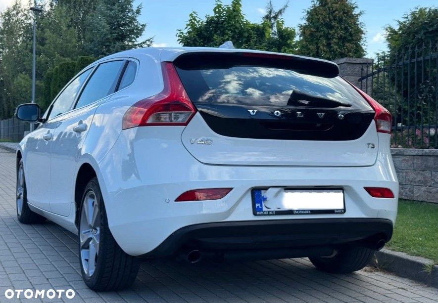 Volvo V40 T3 - 4