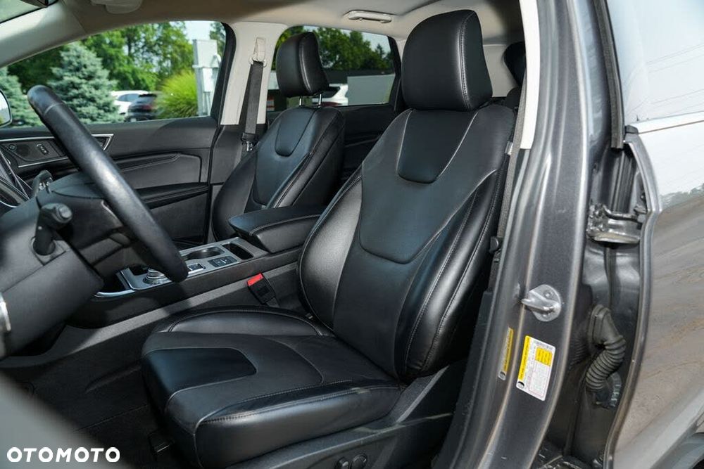 Ford Edge - 23