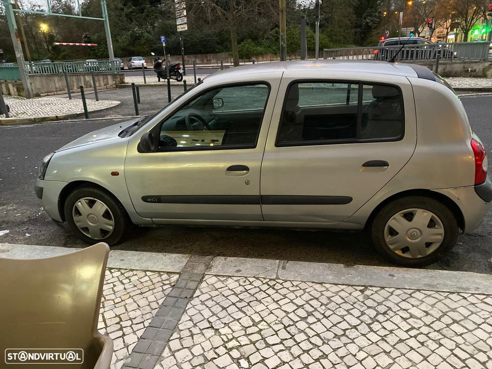 Renault Clio 1.5 dCi Authentique - 5