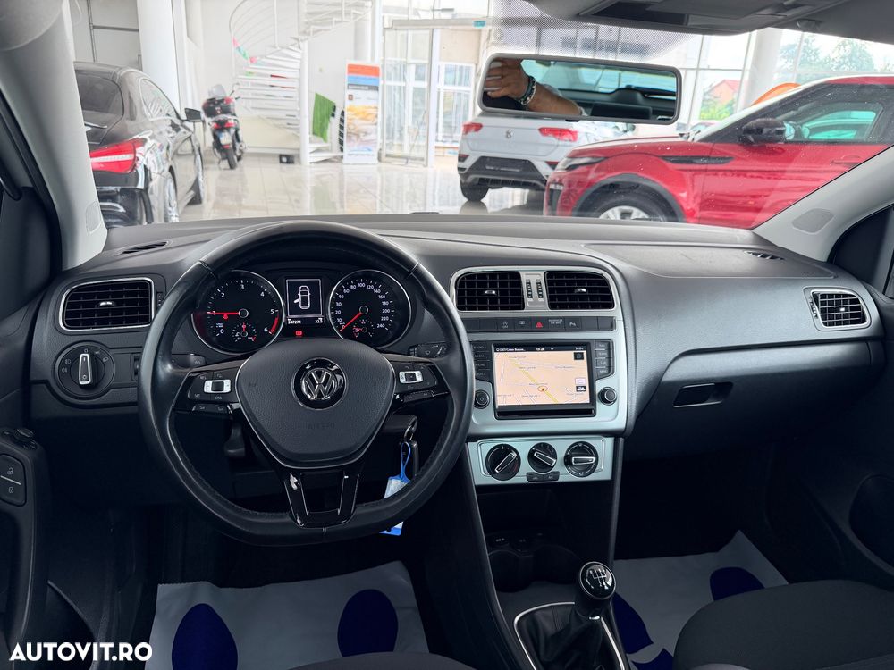 Volkswagen Polo 1.4 TDI Blue Motion - 9