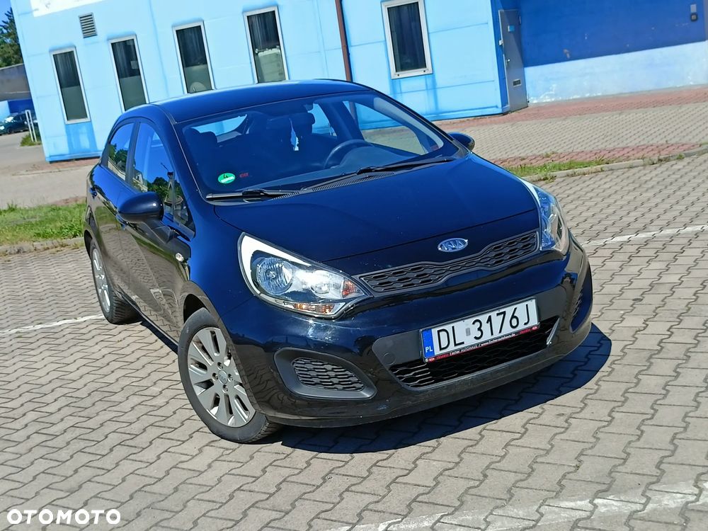 Kia Rio 1.2 Attract - 1