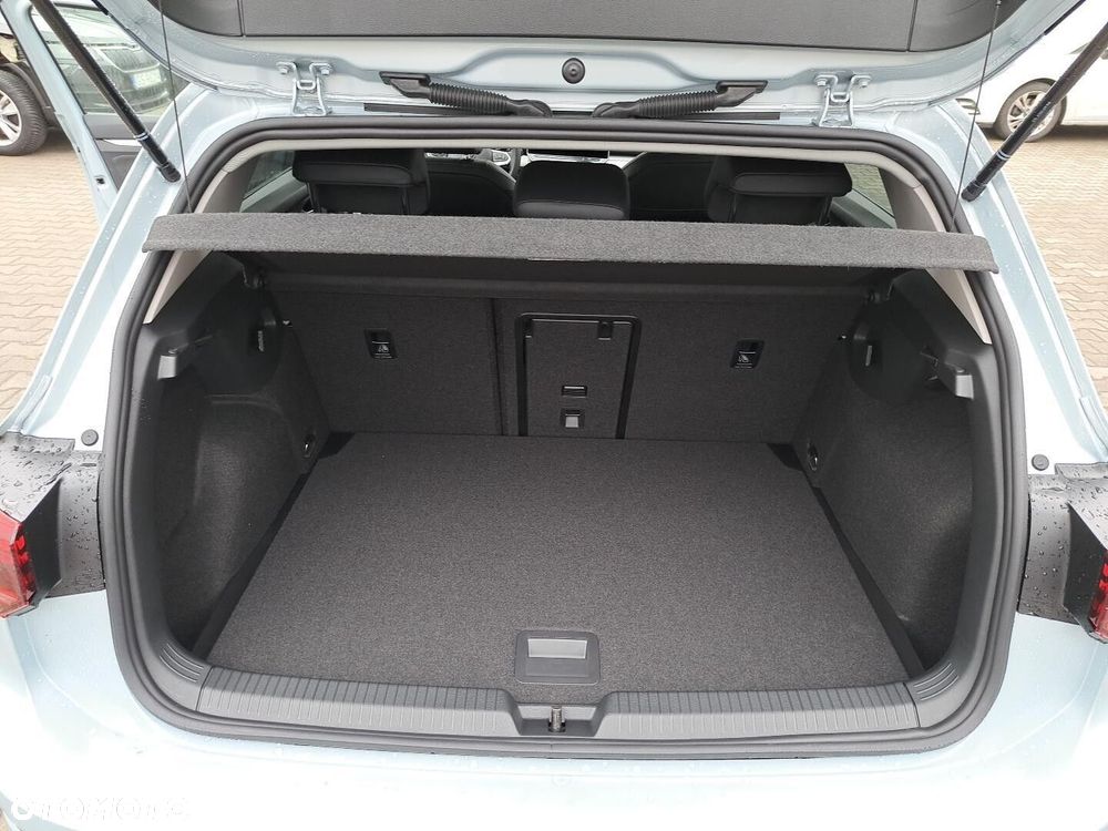 Volkswagen Golf - 16