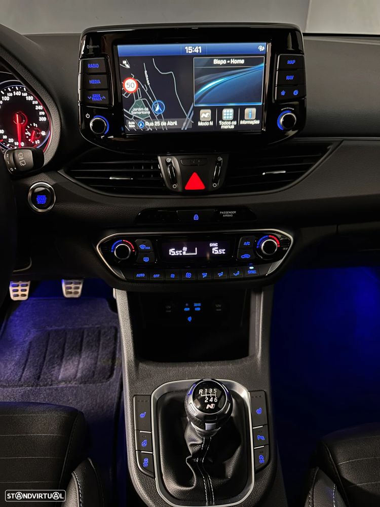 Hyundai i30 N 2.0 T-GDi Pack Performance - 18