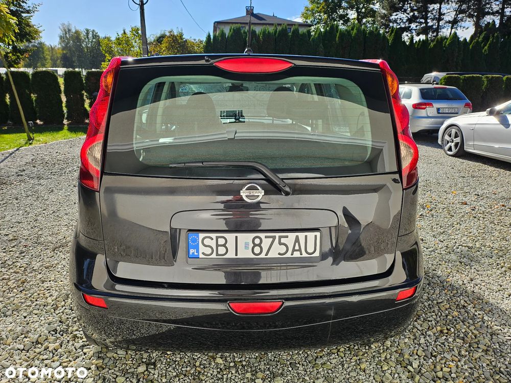 Nissan Note 2012 photo 5