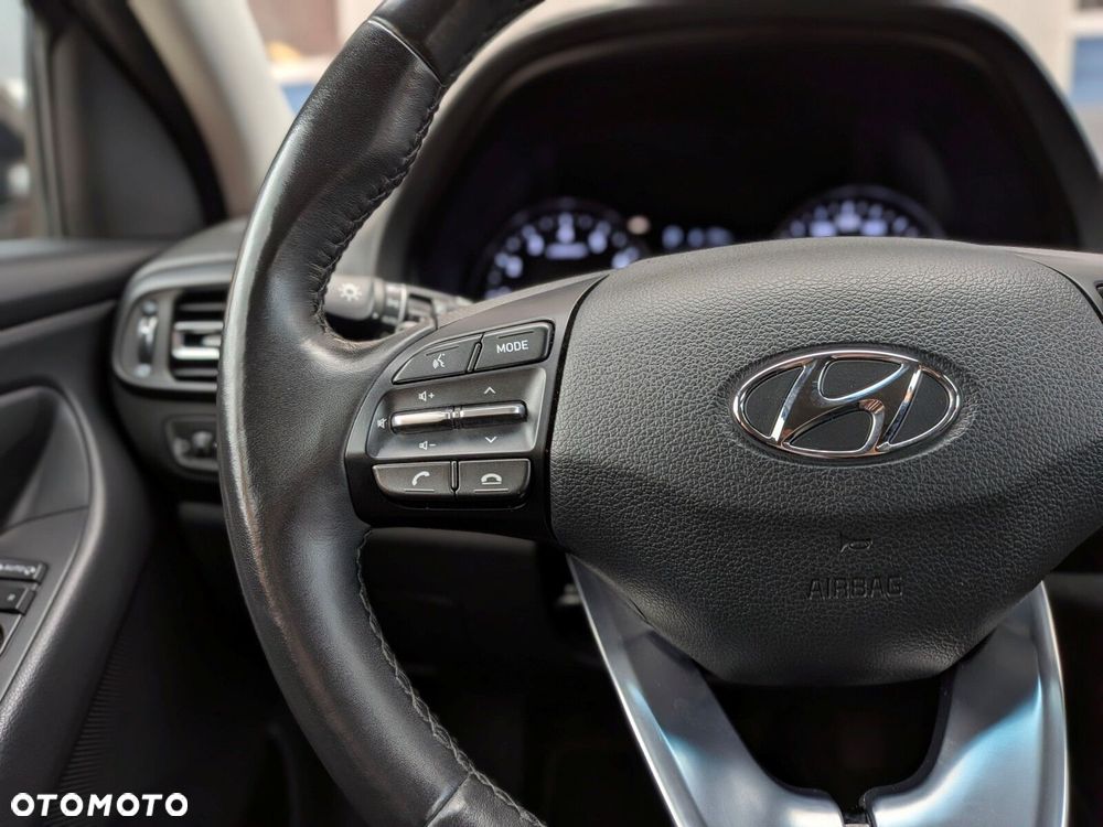 Hyundai i30 1.5 T-GDI 48V Smart DCT - 22