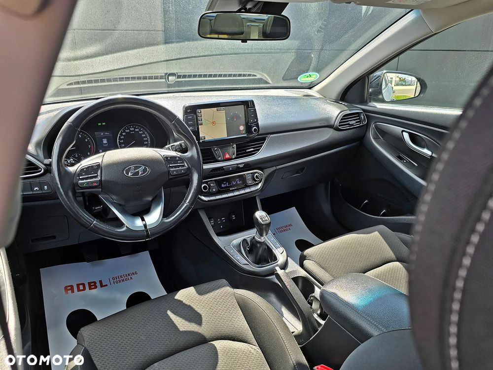Hyundai i30 1.4 T-GDI Intro Edition - 17