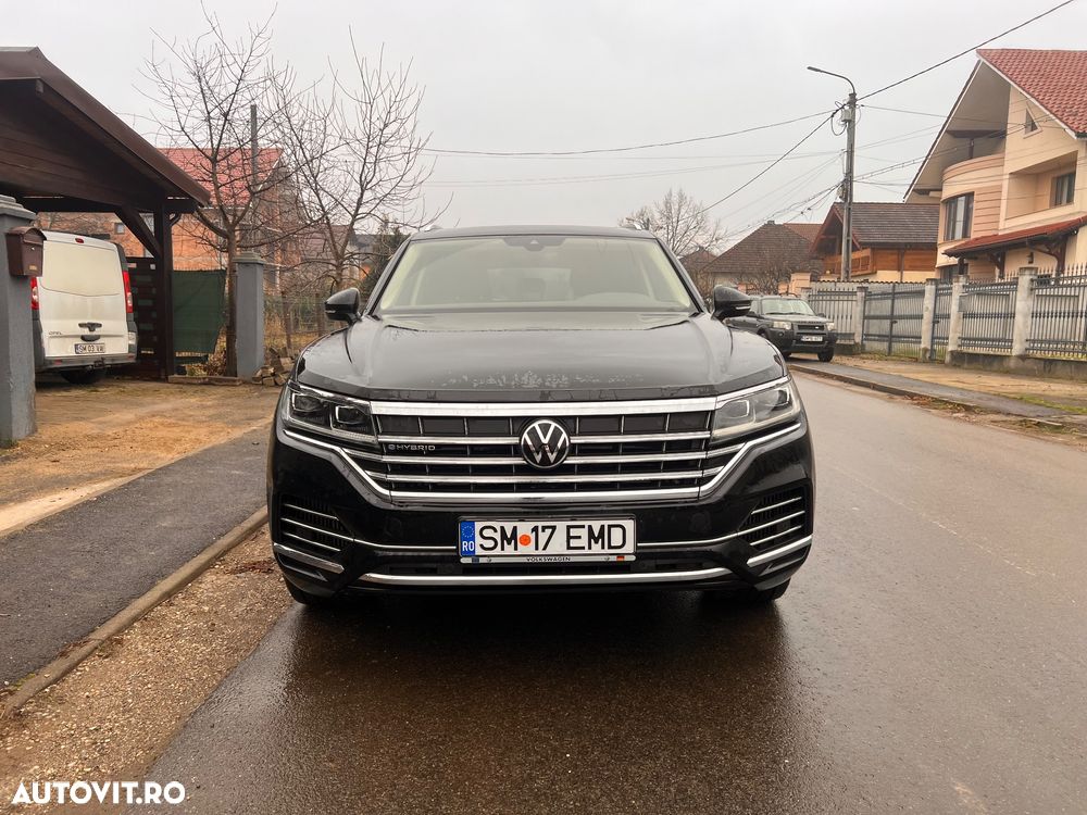 Volkswagen Touareg 3.0 V6 e-Hybrid 4Motion Aut. Atmosphere - 1